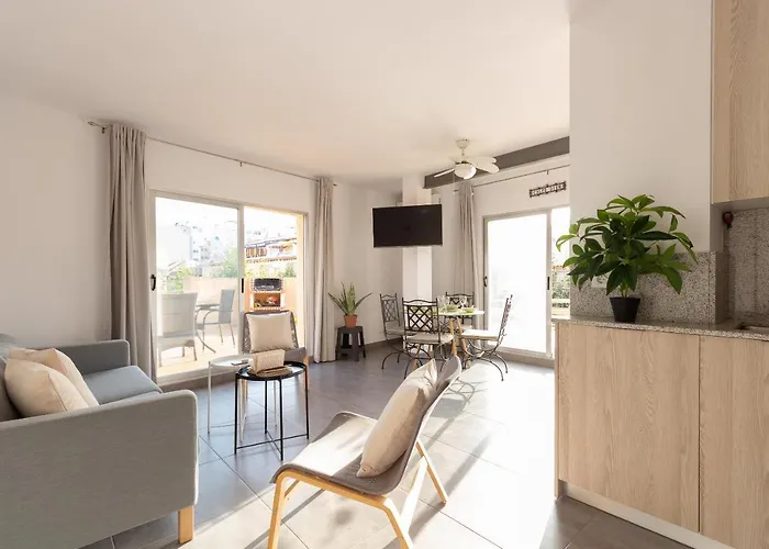 Apartman Paola Penthouse - Costa Carpediem